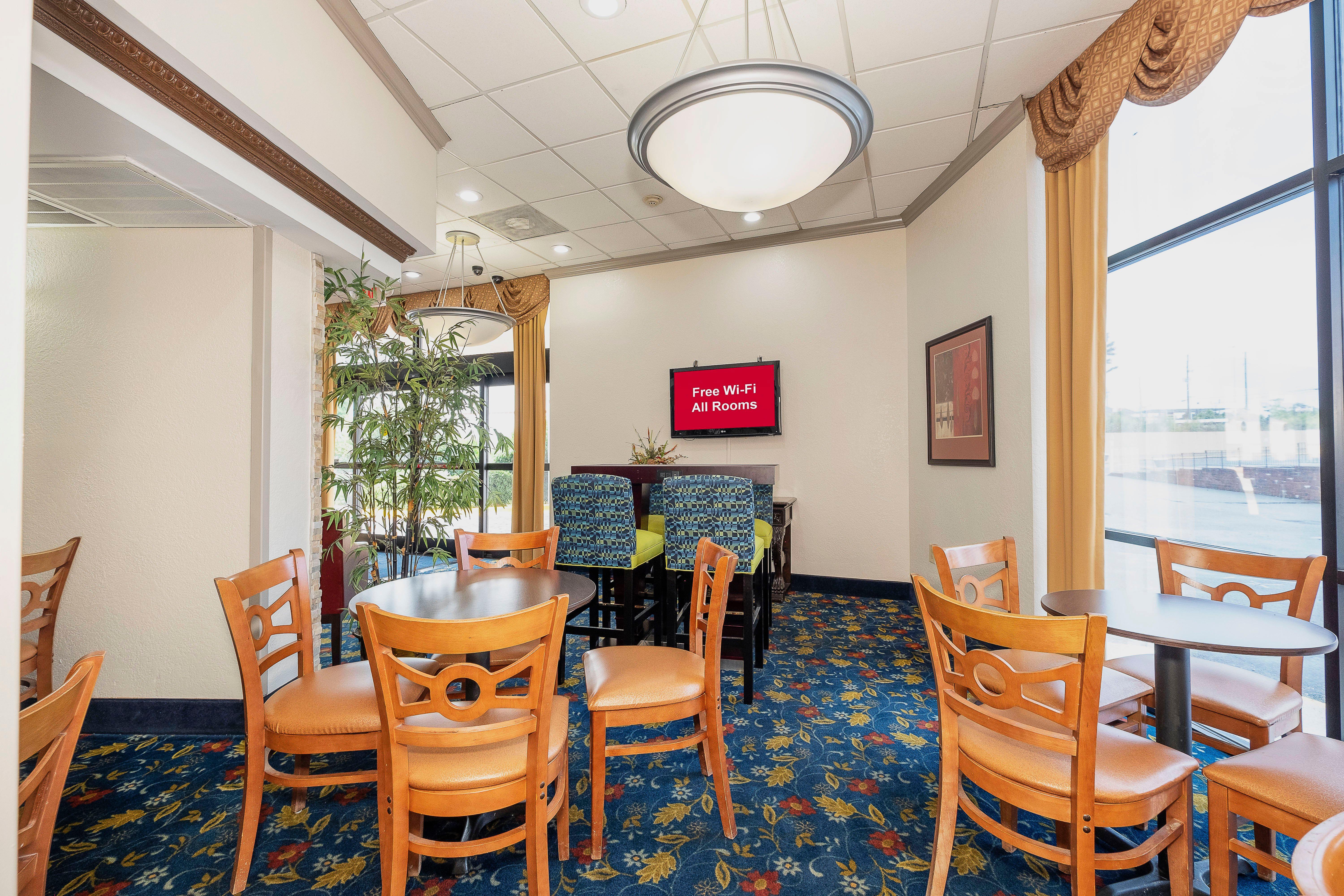 Red Roof Inn & Suites Macon Eksteriør billede