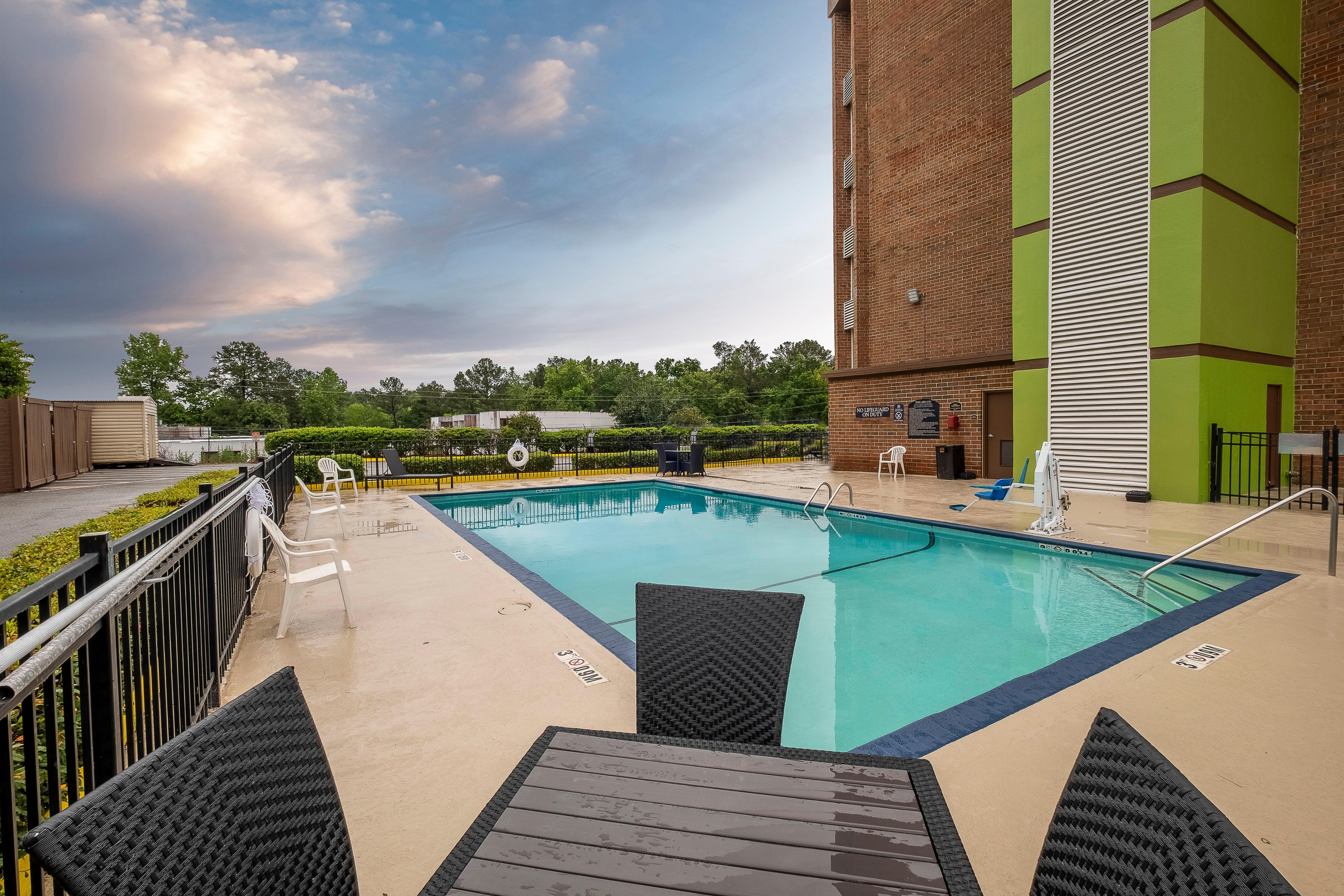 Red Roof Inn & Suites Macon Eksteriør billede