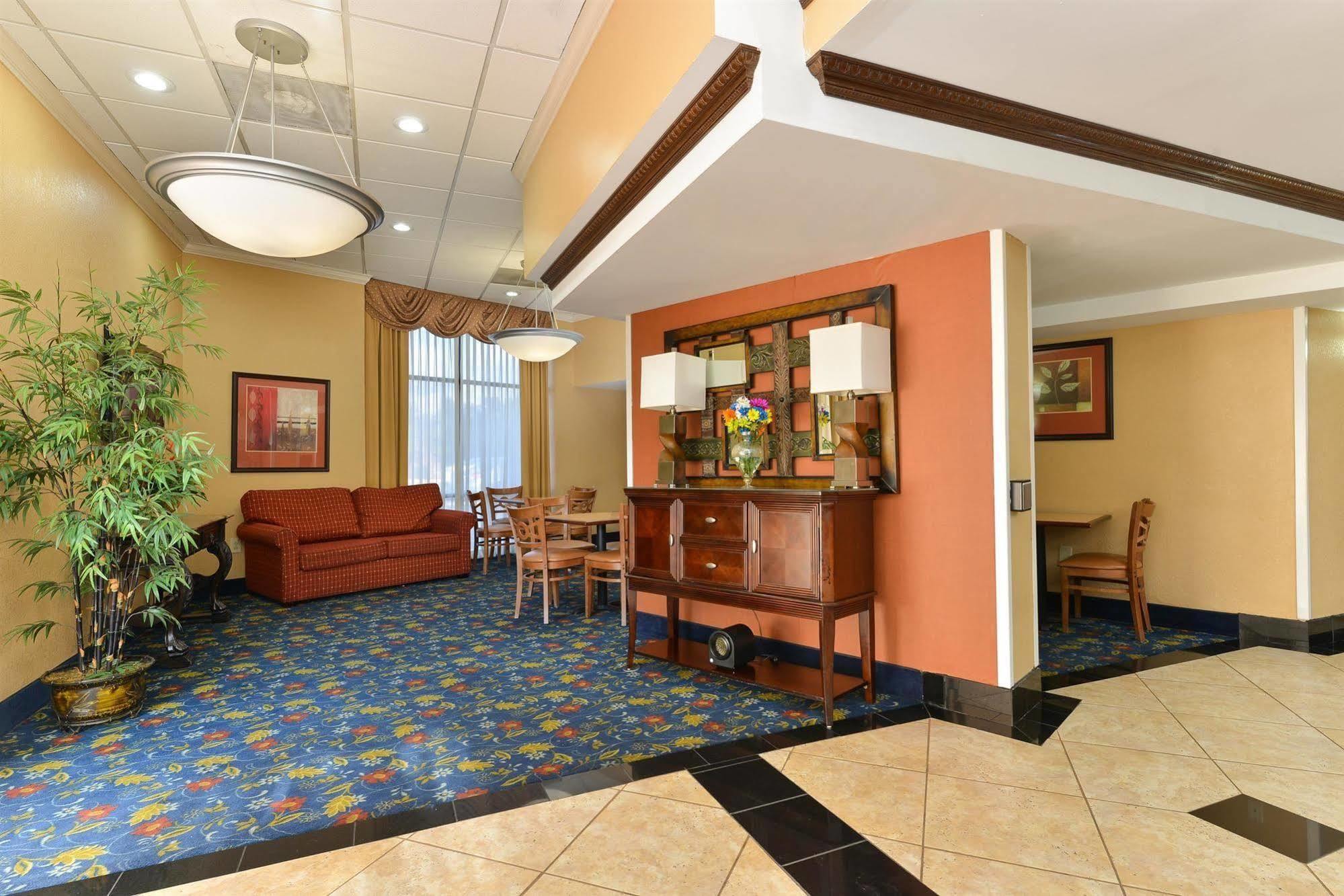 Red Roof Inn & Suites Macon Eksteriør billede