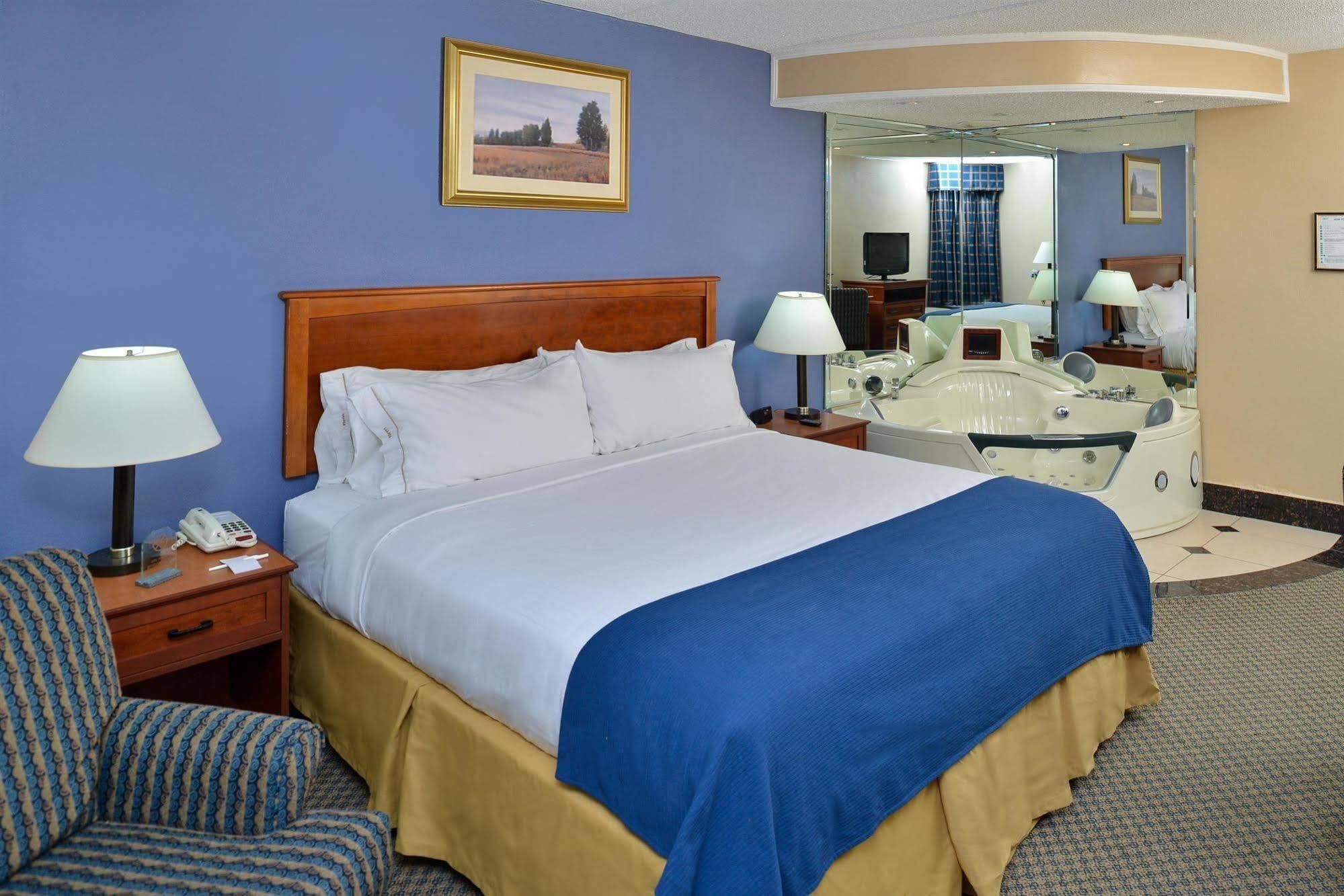 Red Roof Inn & Suites Macon Eksteriør billede