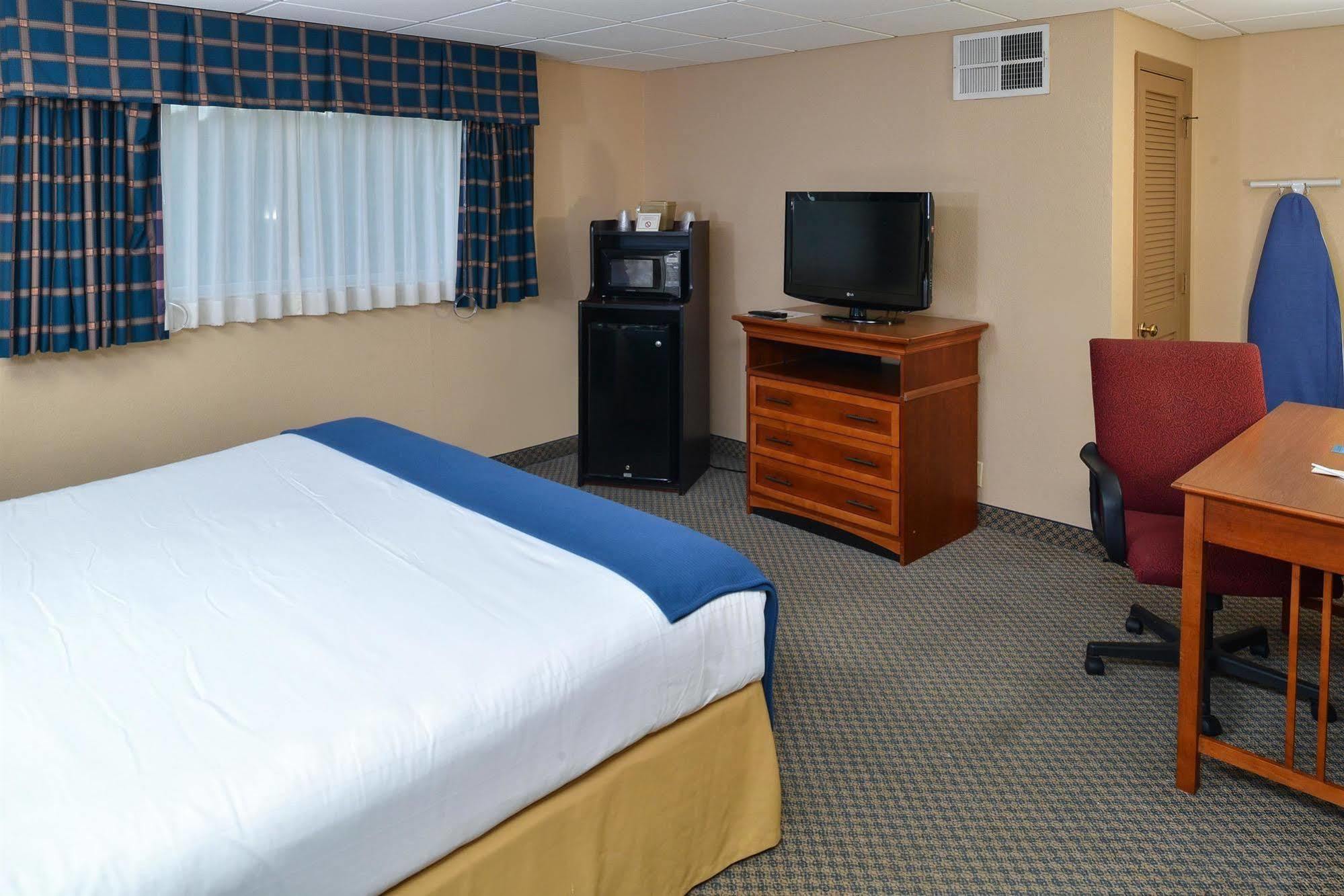 Red Roof Inn & Suites Macon Eksteriør billede