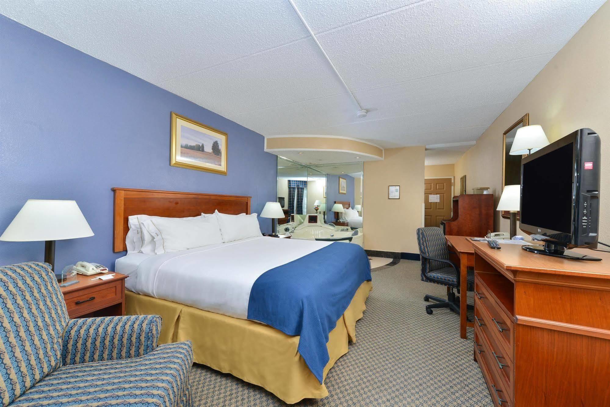 Red Roof Inn & Suites Macon Eksteriør billede