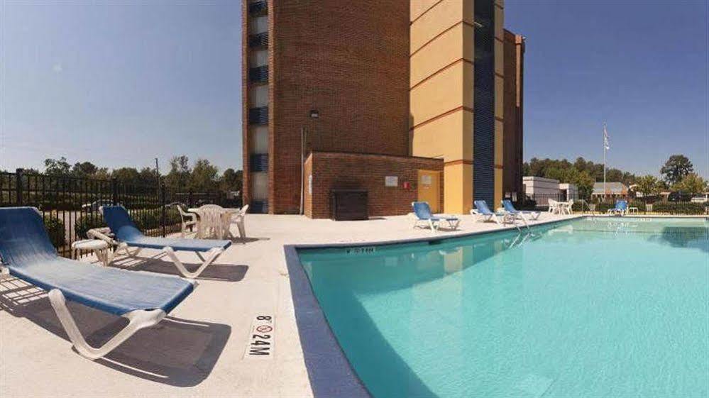 Red Roof Inn & Suites Macon Eksteriør billede